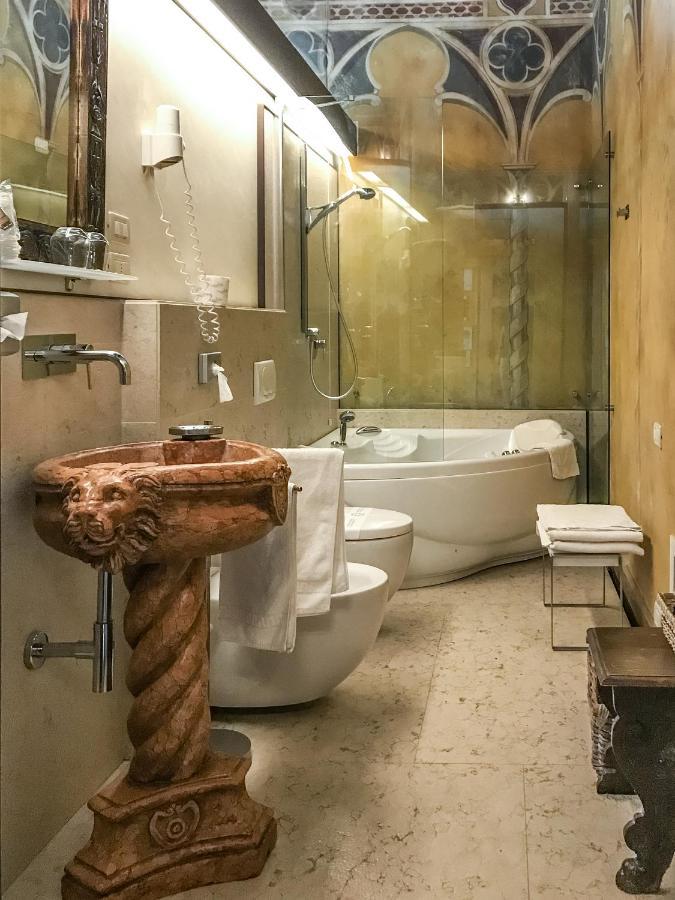 Relais Castello Bevilacqua Kültér fotó