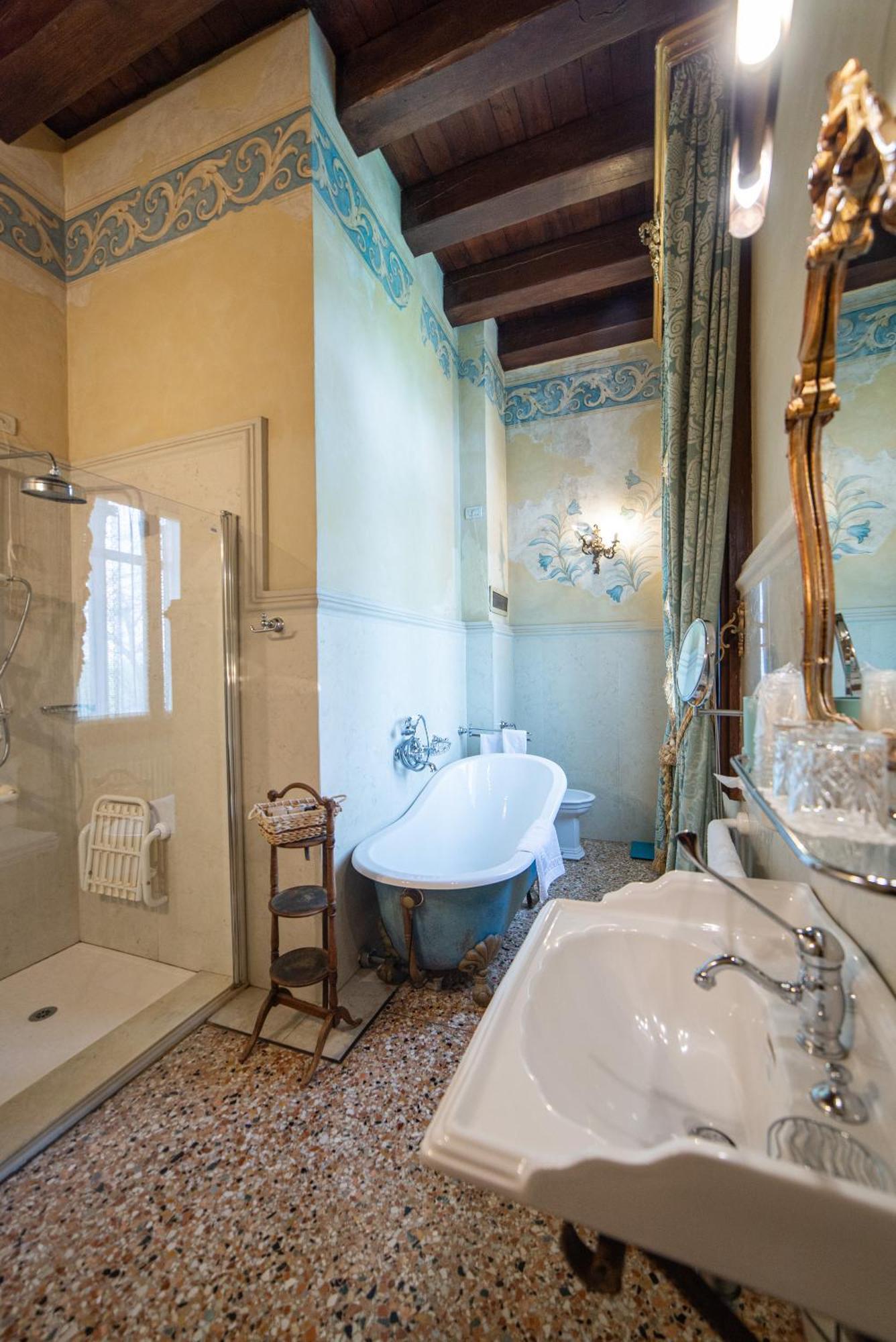 Relais Castello Bevilacqua Kültér fotó