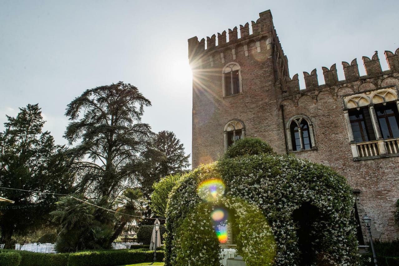 Relais Castello Bevilacqua Kültér fotó